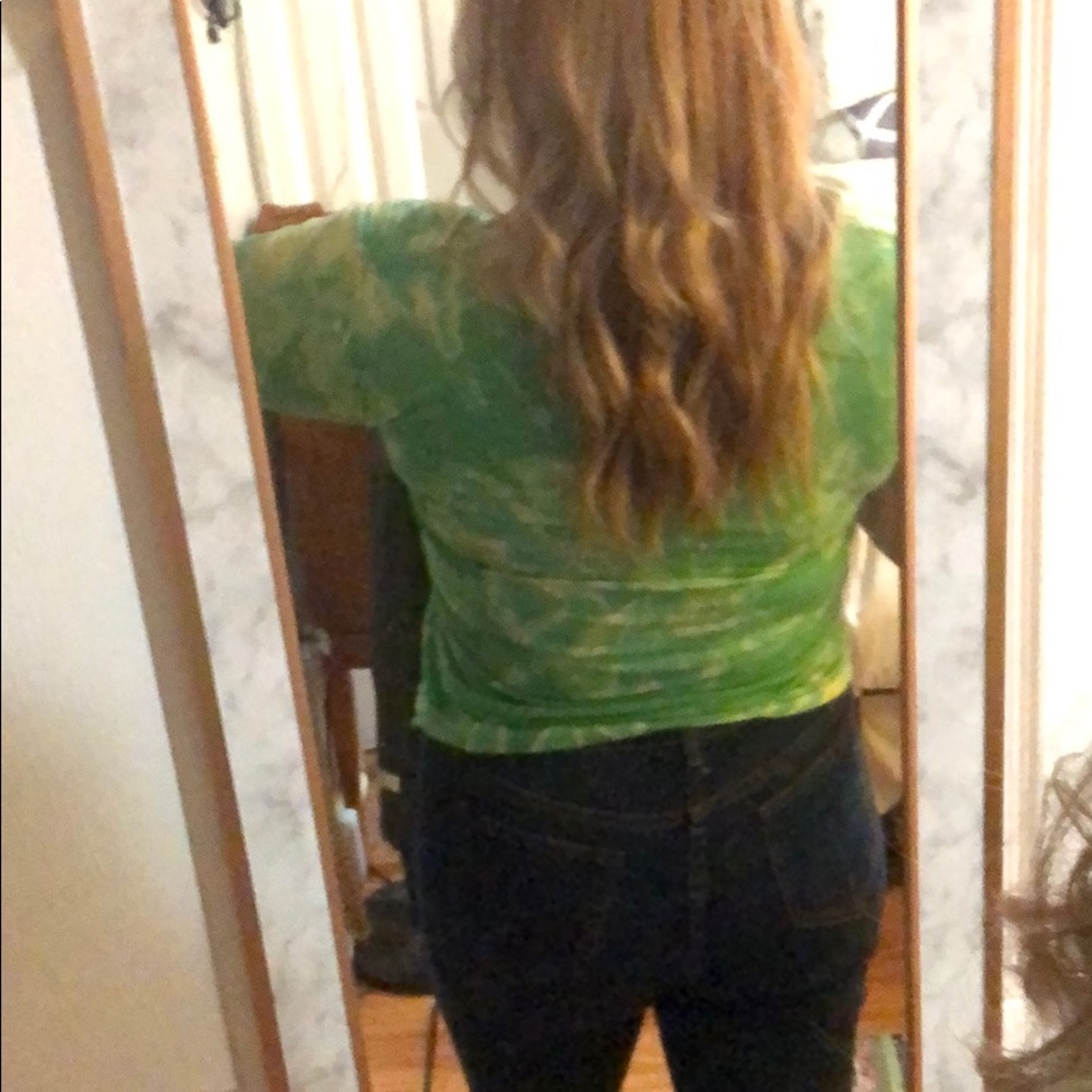 Distressed graphic tee - Picture 2 of 3